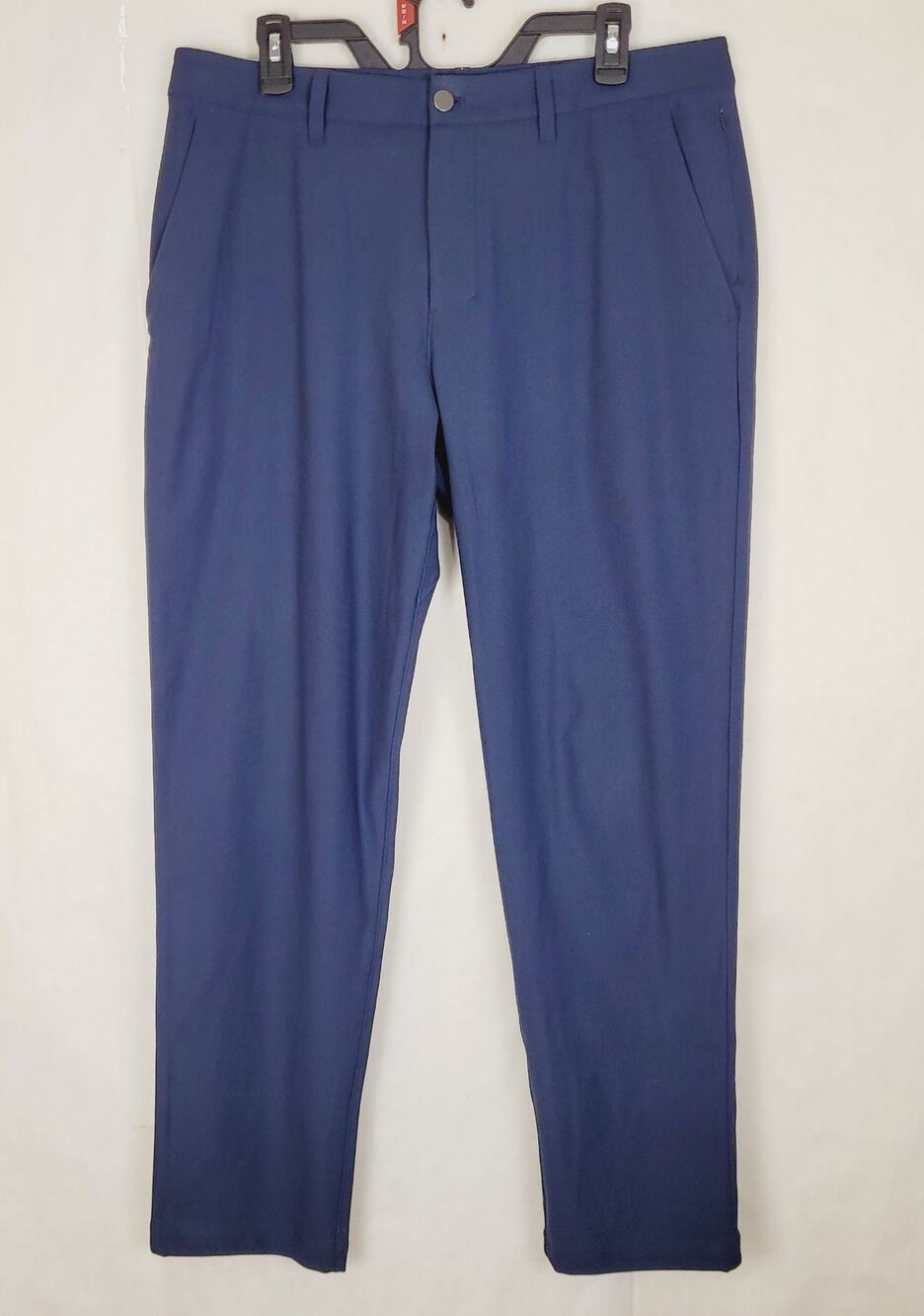 Lululemon ABC navy blue golf trouser size 34 men's Casual Athletic Resort Preppy